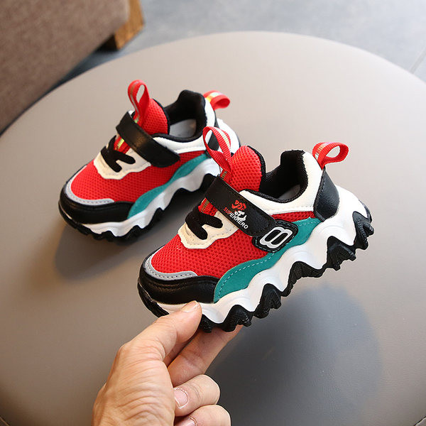 Moodsad kareda tallaga laste tossud - poistele või tüdrukutele