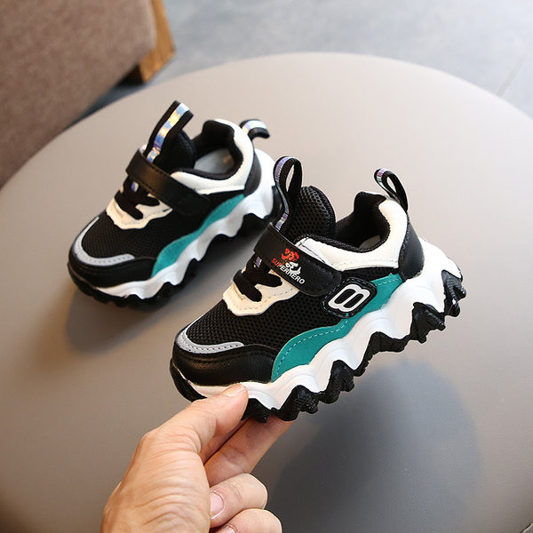 Moodsad kareda tallaga laste tossud - poistele või tüdrukutele