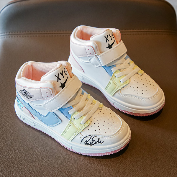 Детски кецове от еко кожа с надписи-за момчета и момичета