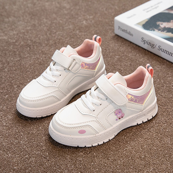 Mūsdienīgas bērnu kedas ar aplikāciju meitenēm