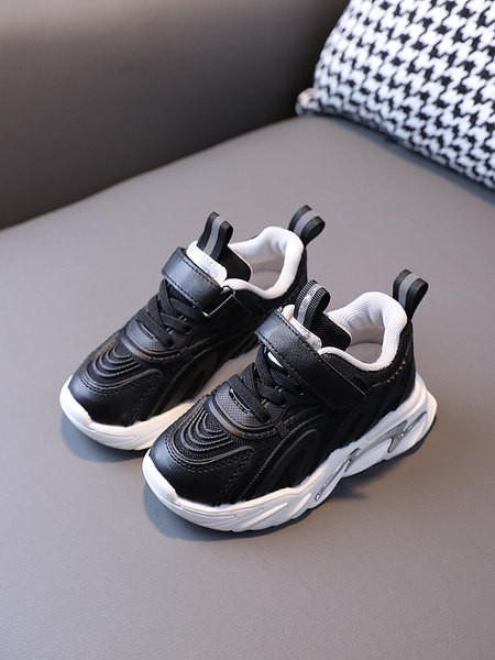 Модерни детски маратонки от еко кожа и мрежеста материя 