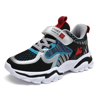 Zēniem piemērotas bērnu kedas ar mežģīnēm un uzlīmi