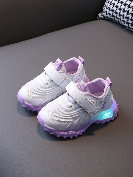 Bērnu kedas ar raupju gaismas zoli