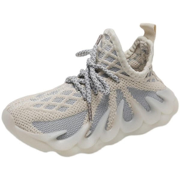 Нов модел маратонки за момчета с връзки