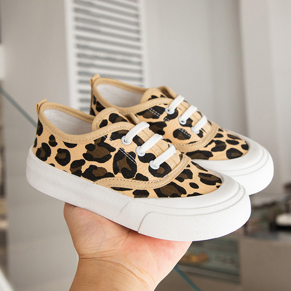 Платнени детски кецове с равна подметка за момчета и момичета