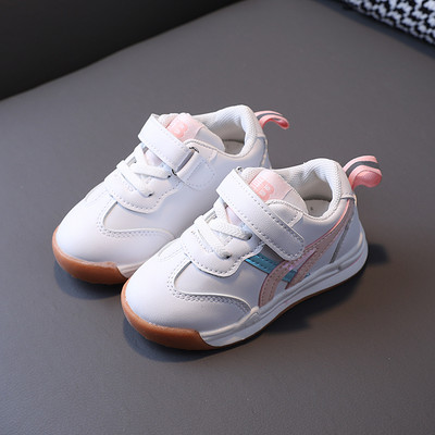 Ежедневни детски маратонки от еко кожа с връзки и лепенки