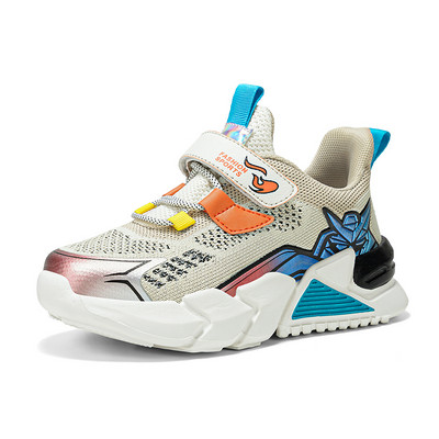 Модерни детски маратонки с цветен десен и лепенки 