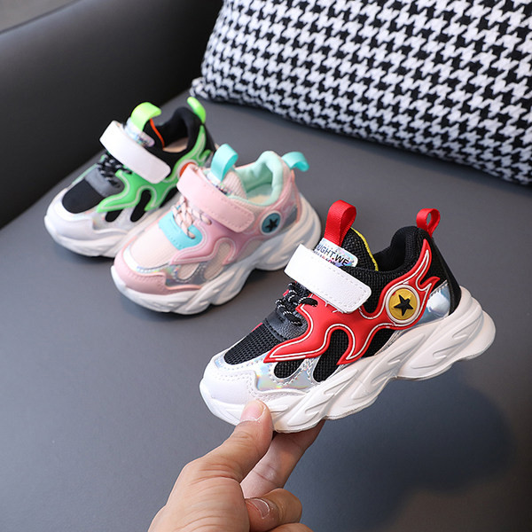 Модерни сникърси за деца от дишаща материя и груба подметка