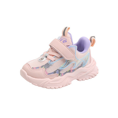 Детски маратонки в три цвята с лепенки подходящи за момчета и момичета