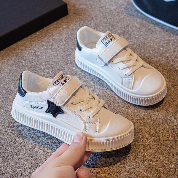 Детски кецове от еко кожа с надпис и велко закопчаване за момчета и момичета