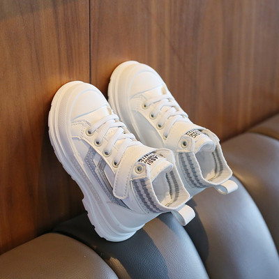 Нов модел високи кецове унисекс с връзки и надпис