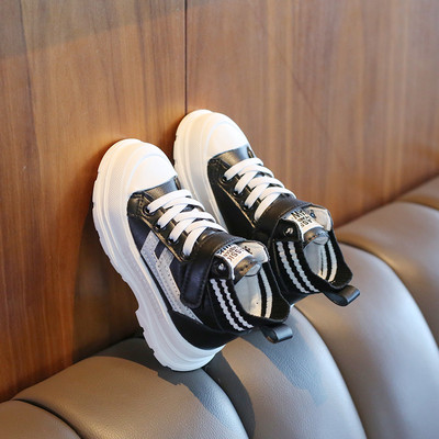 Нов модел високи кецове унисекс с връзки и надпис