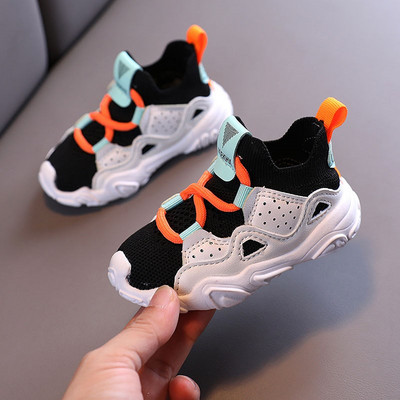 Нов модел детски сникърси с връзки и груба подметка