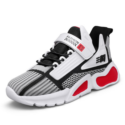 Vaikiški sportbačiai, tinkantys berniukams trijų spalvų