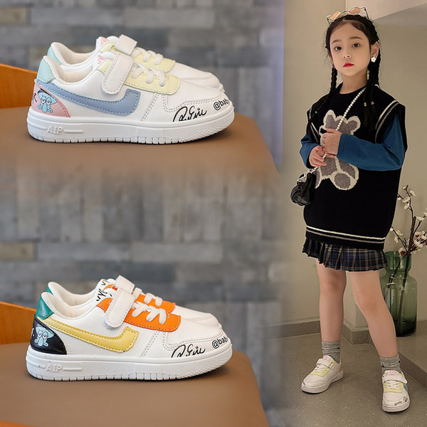 Нов модел кецове от еко кожа за момичета