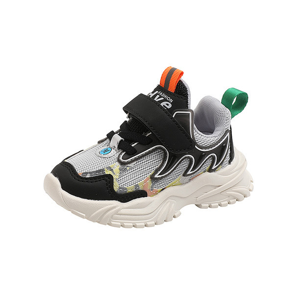 Спортни детски маратонки с лепенка и груба подметка