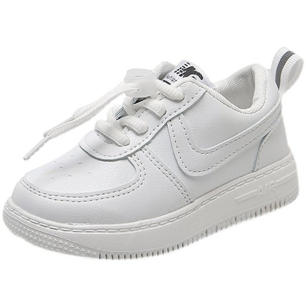 Детски спортни маратонки за момчета с връзки