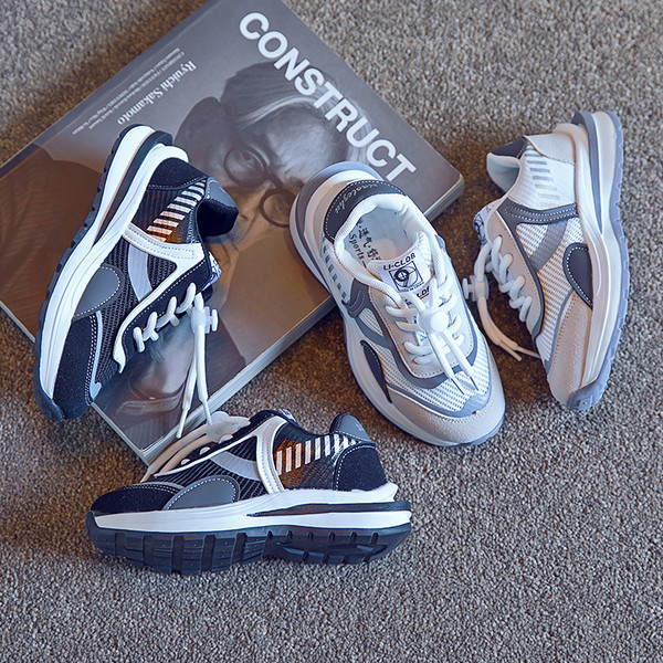 Детски дишащи маратонки с връзки - за момчета