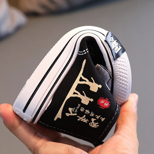 Нов модел детски текстилни високи кецове с равна подметка