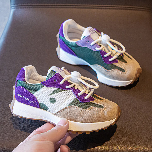 Детски маратонки от еко велур с неплъзгаща се подметка