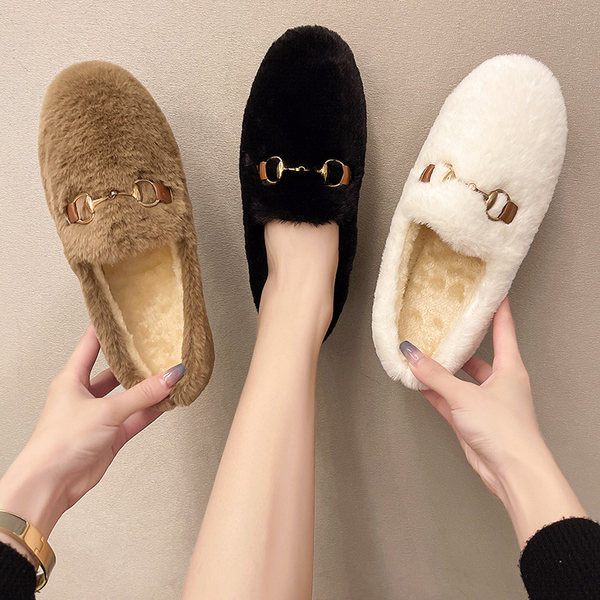 Дамски пухени мокасини с равна подметка