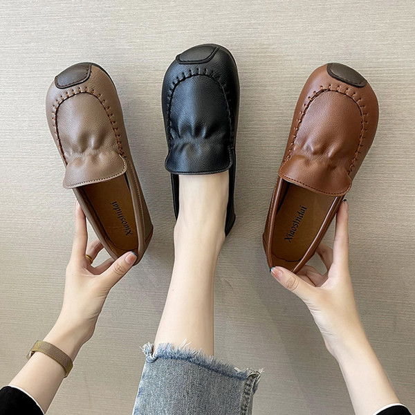 Дамски мокасини от еко кожа-изчистен модел