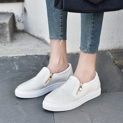 Дамски мокасини с декоративни камъни и цип