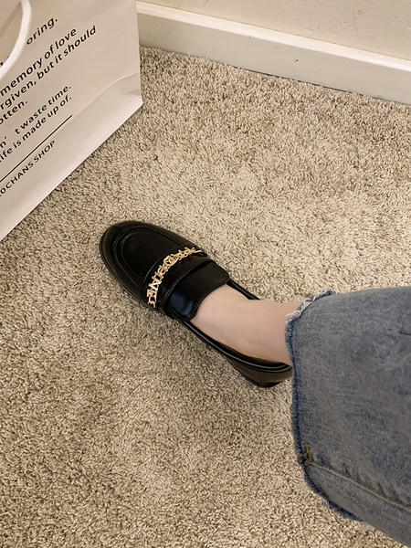 Модерни дамски мокасини с равна  подметка