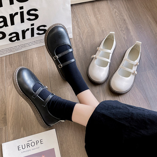 Ежедневни мокасини от еко кожа с катарами