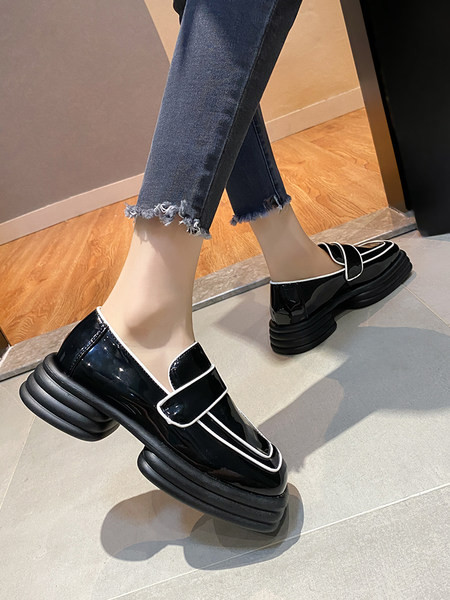 Дамски черни мокасини от еко кожа