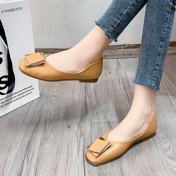 Mocasini de dama cu decor metalic patrat