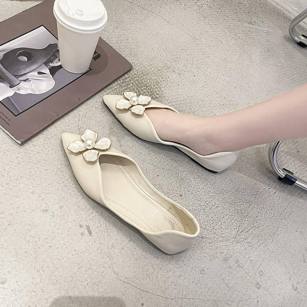 Дамски мокасини с 3D цвете