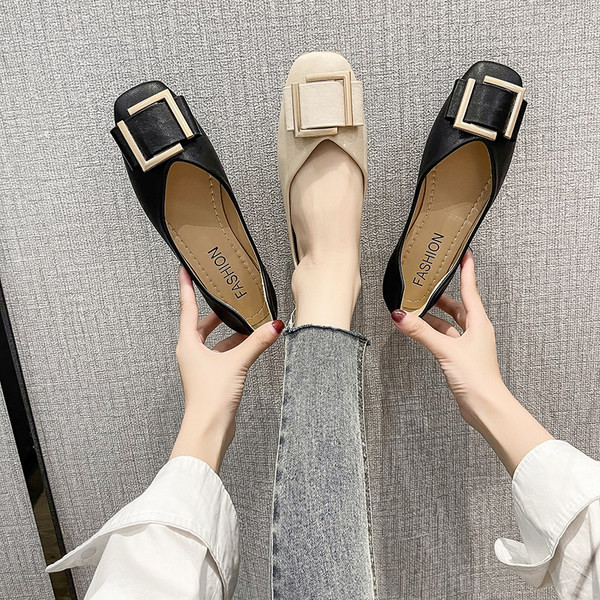 Дамски мокасини с метална квадратна катарама