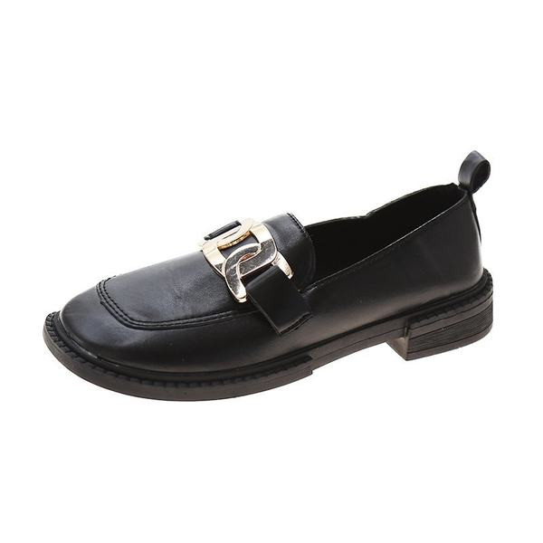 Дамски мокасини с метална верижка