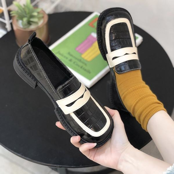 Дамски мокасини от еко кожа изчистен модел