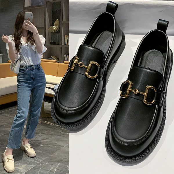 Mocasini moderni cu decor metalic in doua culori