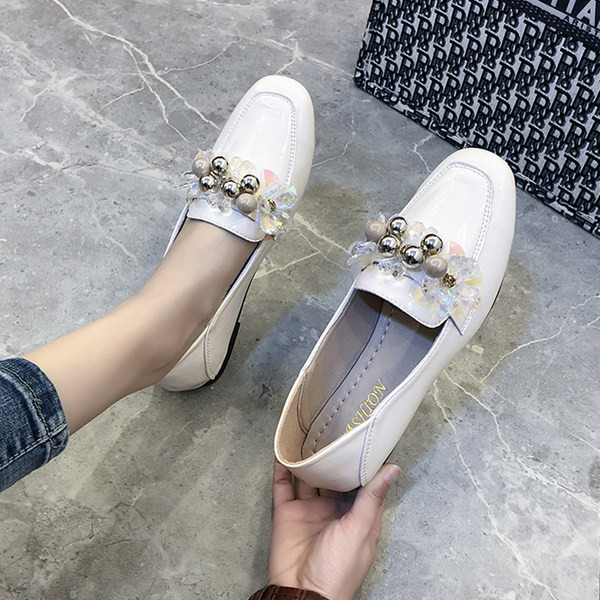 Дамски мокасини с 3D елементи