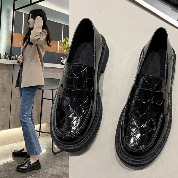 Кожени дамски мокасини - два модела