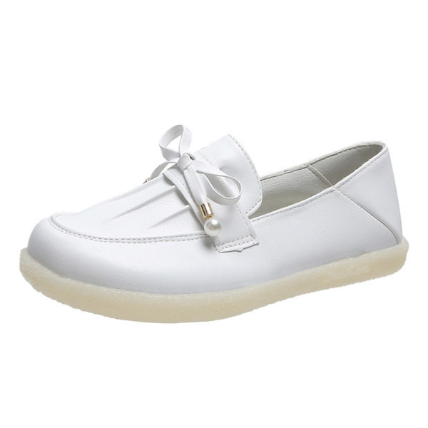 Модерни кожени мокасини с панделка