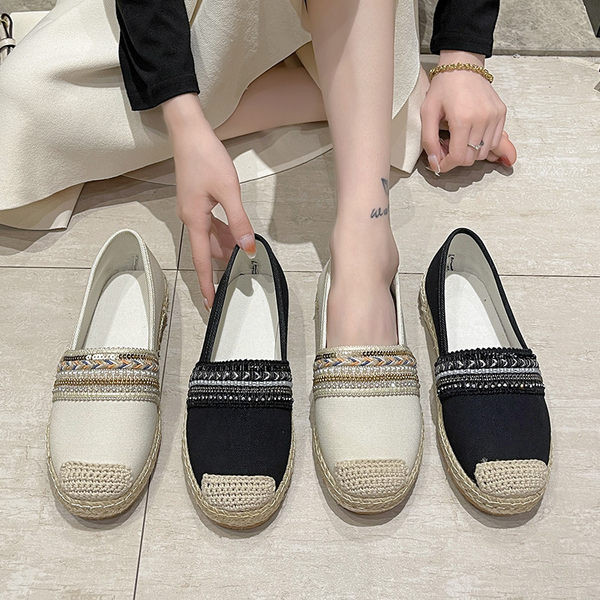 Mocasini casual cu talpa plate si pietre