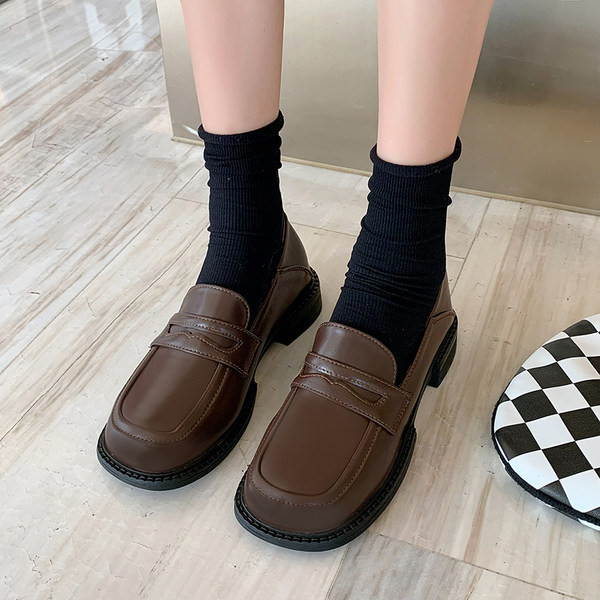 Ежедневни дамски мокасини от еко кожа  с  равна подметка