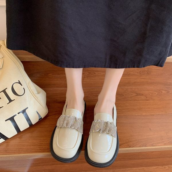 Mocasini de dama din piele cu talpa plata si pietre de decor