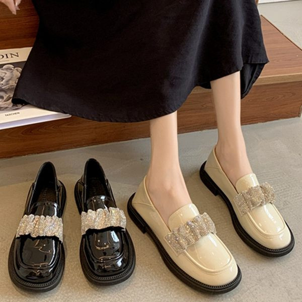 Mocasini de dama din piele cu talpa plata si pietre de decor