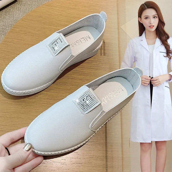 Дамски мокасини от еко кожа с камъни