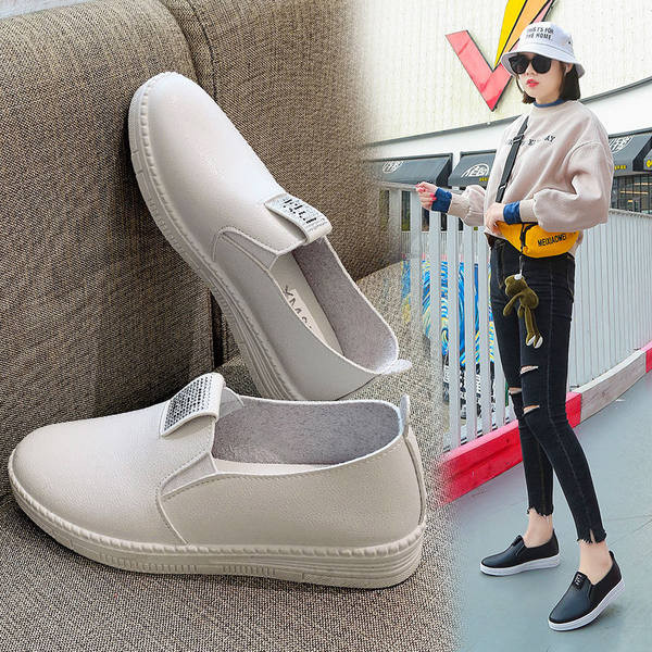 Дамски мокасини от еко кожа с камъни