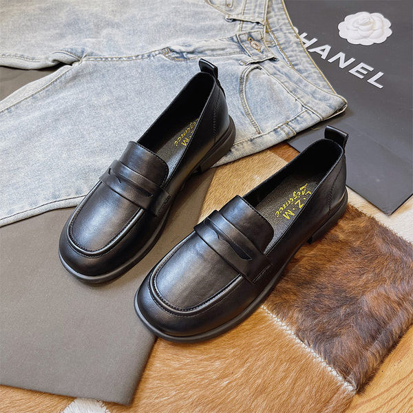 Ежедневни кожени мокасини - изчистен модел