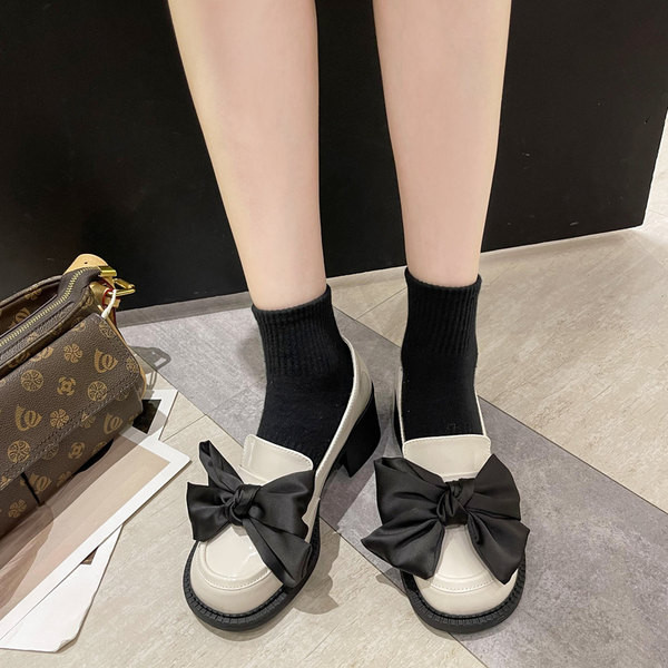 Дамски мокасини с декорация панделка - еко кожа