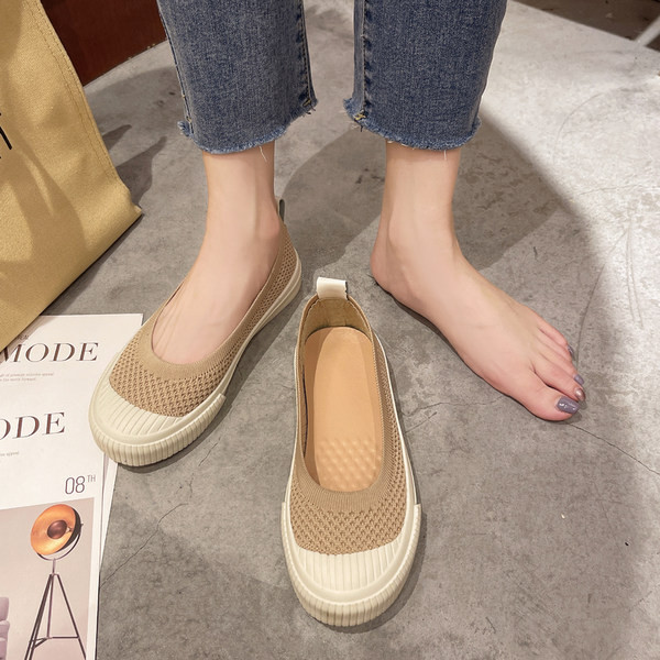 Model rotunjit de mocasini de dama cu talpa plata