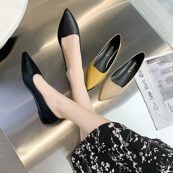 Μυτερό μοντέλο μοκασίνια από οικολογικό δέρμα - κλασικό μοντέλο