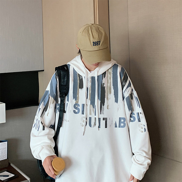 Igapäevane meeste dressipluus lipsude ja kapuutsiga